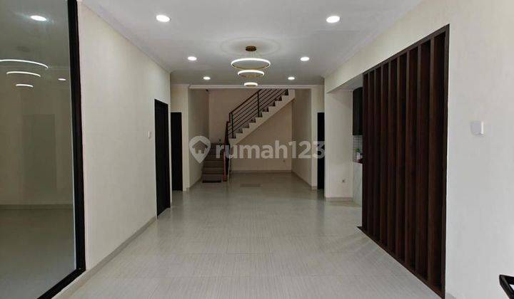 Rumah 2 lantai di citra 2 uk 10x16 furnish 1