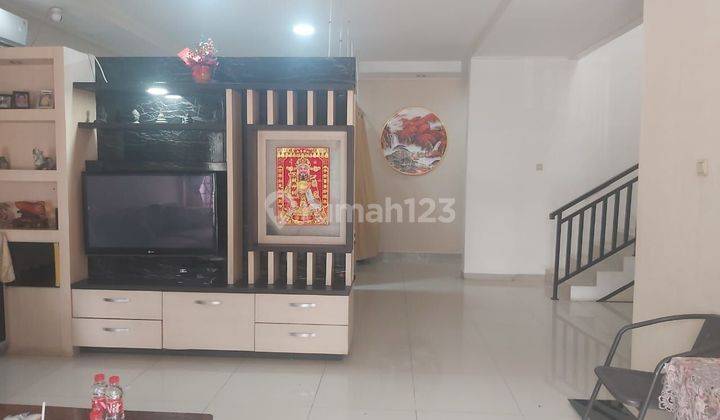 Rumah 2 lantai di taman palem uk 8x17 1