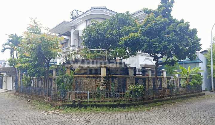 Rumah Hoek 2 Lantai Taman Palem Uk 17x17m