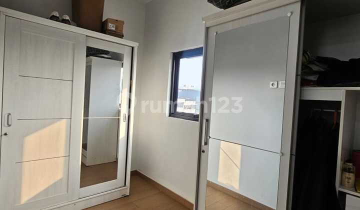 Rumah Ngantong 3.5 Lantai Tambora 2