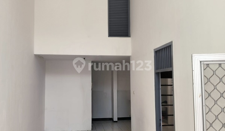 Rumah 1 1/4 Lantai Citra 3 Uk 6x17m 2