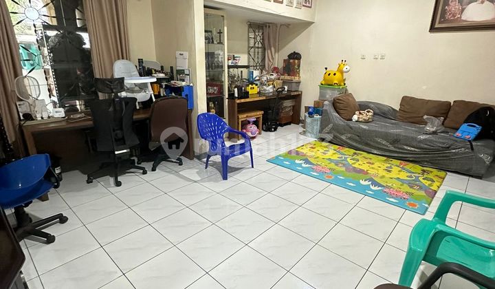 Hoek House 2.5 Floors Citra 3 Size 14x15m Hoek House 2.5 Floors Citra 3 Size 14x15m