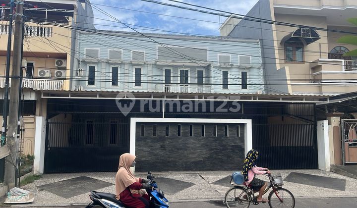 Rumah 2 Lantai Tamsur3 Bulevard Uk.12x22m
