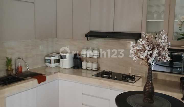 Rumah 3 Lantai Taman Palem Uk 9x14m 2