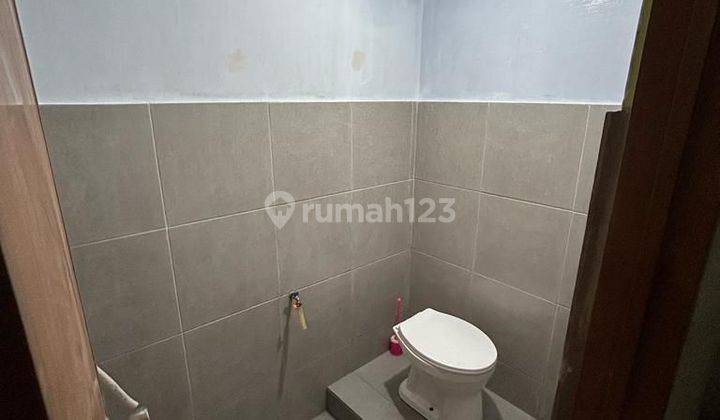 Rumah 2 Lantai Taman Palem Uk 3,75x15m 2