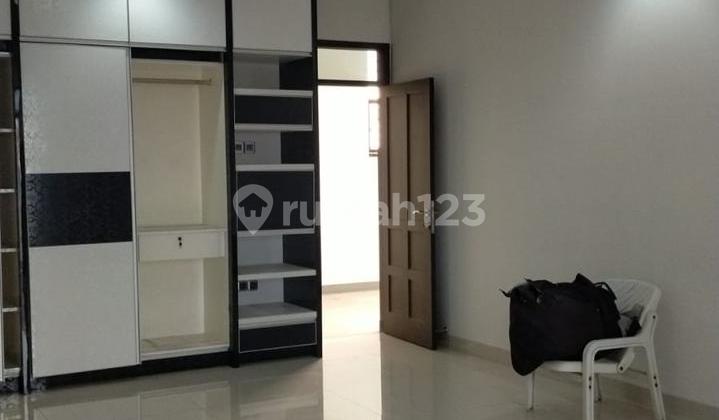 Rumah 3 Lantai Citra3 Uk8x15 Furnish 2