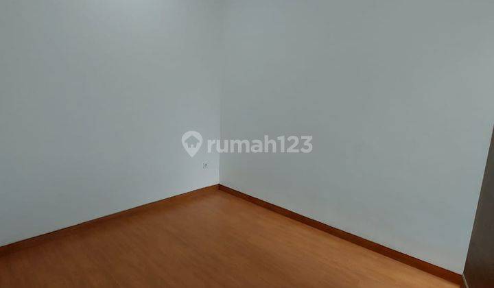 Rumah Baru , Uk.6x20.3, 2 Lantai, SHM, Hadap Barat, Serpong 2