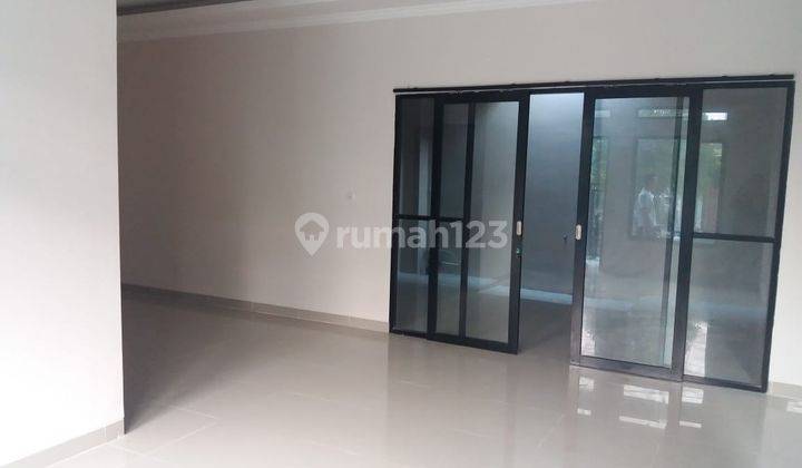 Rumah baru 2 Lantai, Uk. 9.5x15, SHM, Hadap Barat, Serpong Tangerang  2