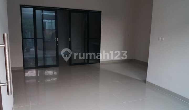 Rumah baru 2 Lantai, Uk. 9.5x15, SHM, Hadap Barat, Serpong Tangerang  4