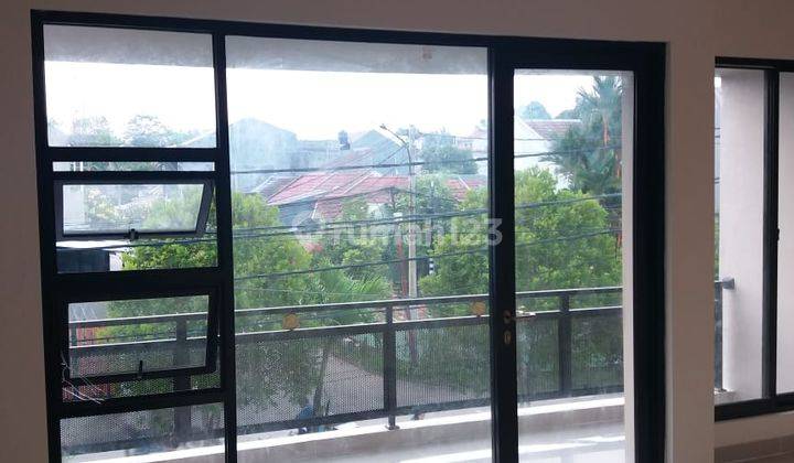 Rumah baru 2 Lantai, Uk. 9.5x15, SHM, Hadap Barat, Serpong Tangerang  1