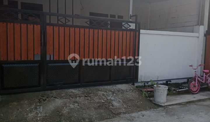 Di over perumahan full renovasi siap huni  1