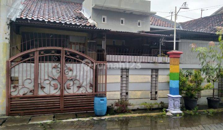 Rumah lama di tengah kota jalan citarum tengah, bugangan, semarang timur 1