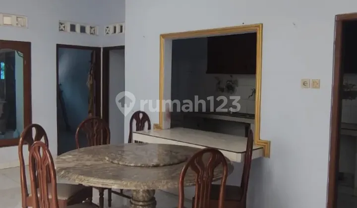 Rumah di Rorojonggrang, Manyaran, Semarang Barat 2