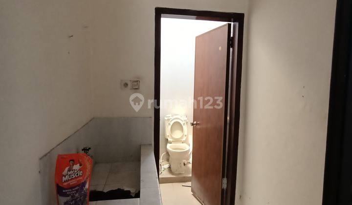 Rumah di Puri Anjasmoro, Tawangmas, Semarang Barat 5