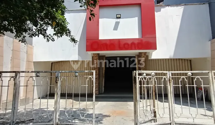 1-Story Building in Thamrin, Central Semarang 1