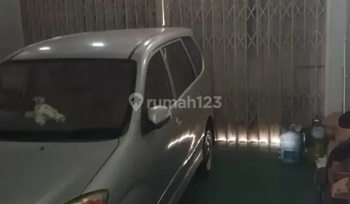 Rumah di Puri Eksekutif, Puri Anjasmoro, Semarang Barat 6
