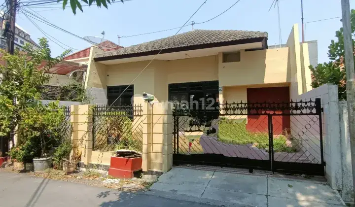 Rumah 2 Menit Dari Simpang Lima di Taman Pekunden Timur, Semarang Tengah 1