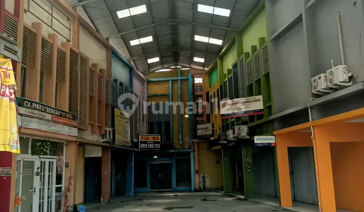 Ruko 2 Lantai di Dekat Pusat Kota di Arteri Soekarno Hatta, Semarang Timur 2