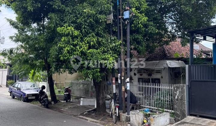 Rumah lama tengah kota di jalan mangga raya, lamper kidul, semarang selatan 2