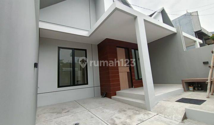 Rumah Baru Gress di Halmahera, Semarang Timur 2