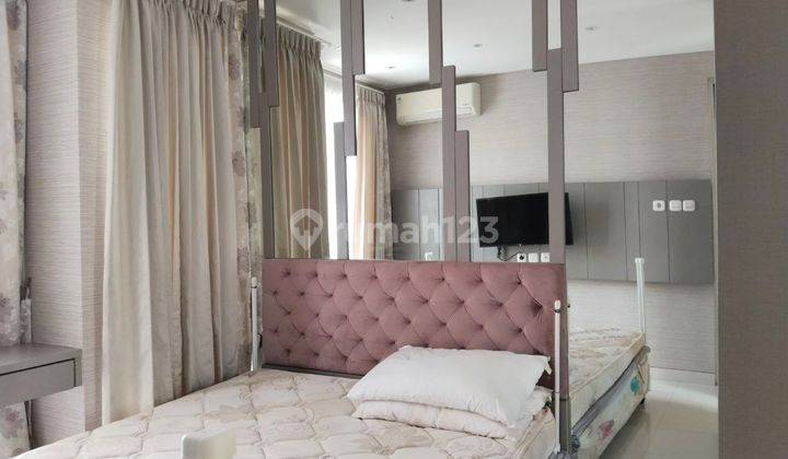 Rumah Furnished di Pakuwon City, Surabaya SAM.YA2899 2