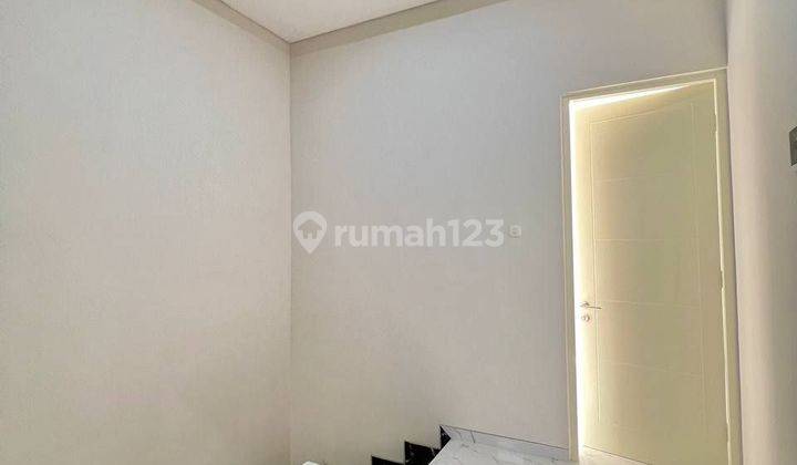 Rumah 2 Lantai Bagus di Sutorejo Utara, Surabaya Sam.ya3364 2