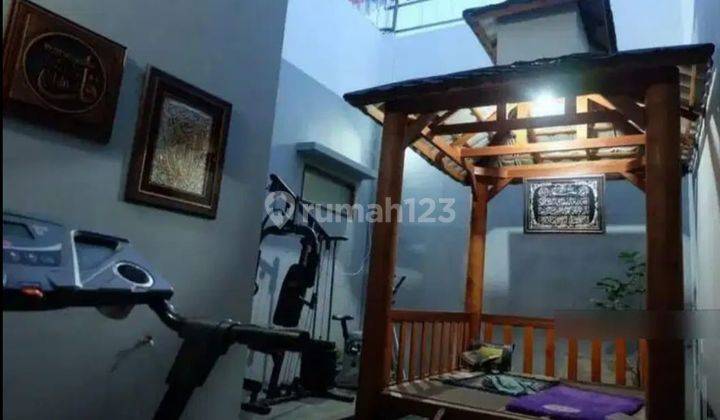 Rumah 2 Lantai Di Sayap Riau 2