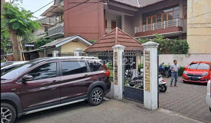 Rumah Kos 38 Kamar Dago Bandung 1