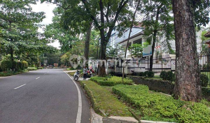 Rumah Terawat Di Daerah Cipaganti Bandung  1