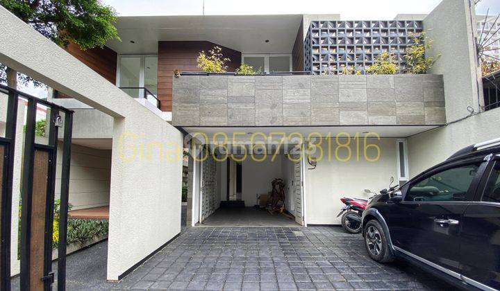 Rumah Cantik Siap Huni 2 Lantai Dekat Transmart Studio Cibubur Rumah Baru SHM - Sertifikat Hak Milik di Jl. Transyogi, Cibubur 2