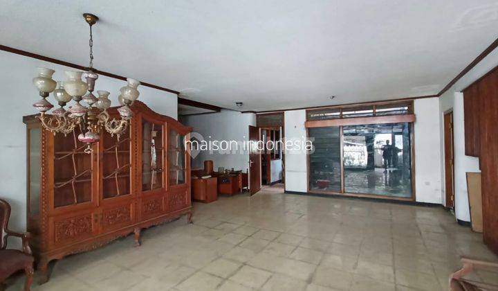 Best Price! Rumah Lama Hitung Tanah 202 Meter Di Jalan 2 Mobil 2