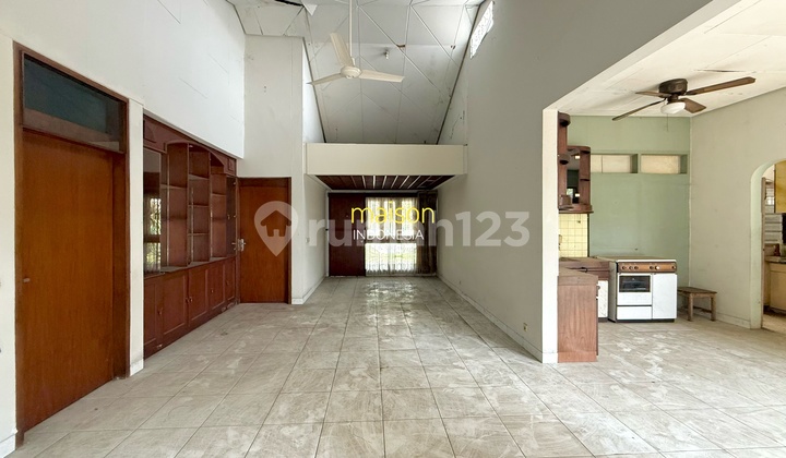 Rumah Hitung Tanah 404 Meter Jalan Lebar 2