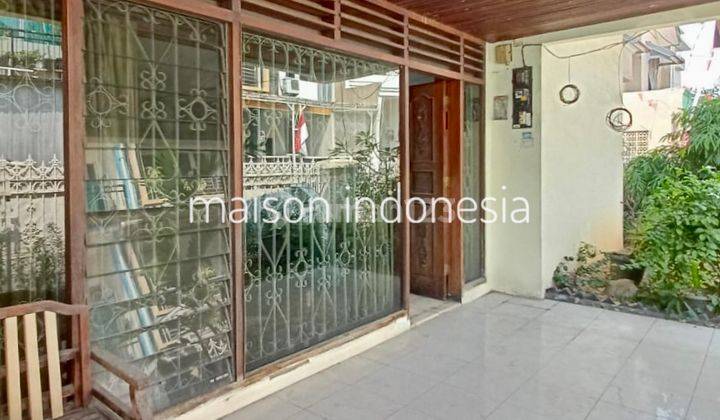 Best Price! Rumah Lama Hitung Tanah 202 Meter Di Jalan 2 Mobil 2