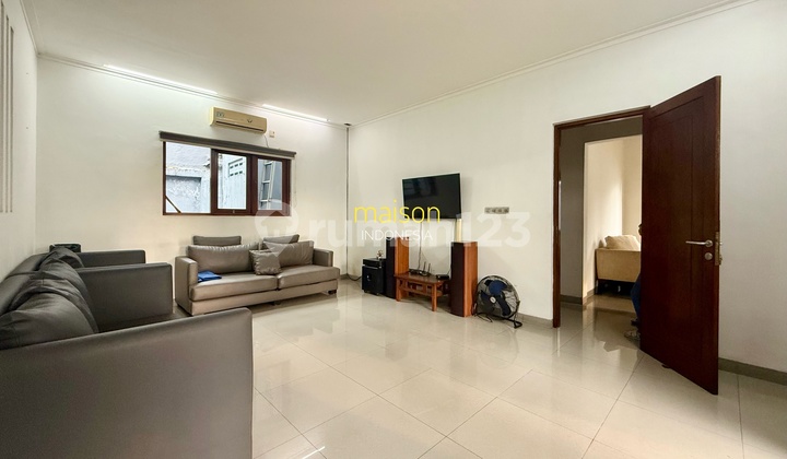 Best Price 500 Meter House in Strategic Location Veteran Bintaro