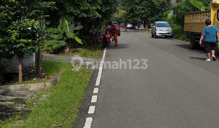 Rumah Pulomas 241M2 Lokasi Bagus,Hadap Utara,Kode Ks 2