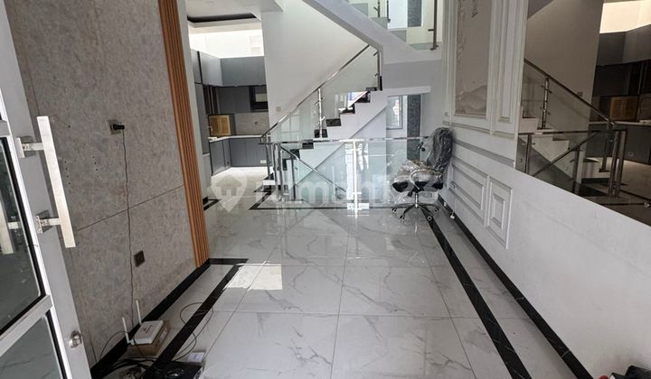 Kelapa Gading New House 3.5 Floors 6 Rooms Near Sunter Cempaka Putih Pulo Mas 2