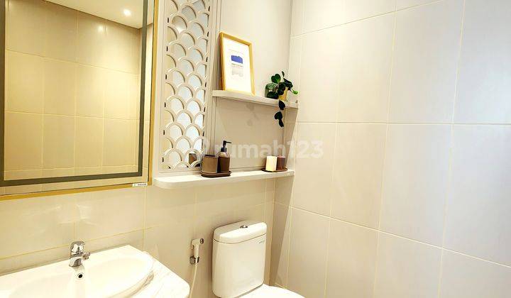 rumah keren 8x15 hoek lokasi strategis 9