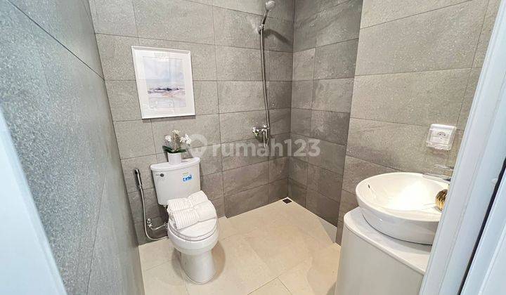 Rumah mewah Pasadena Residence 8x15 Hoek 7