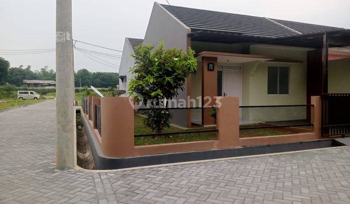 Rumah Baru Unfurnished Sertifikat Hak Milik Jl Raya Cileungsi Dekat Taman Buah Mekar Sari 2