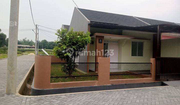 Rumah 1 Lantai Dekat Rumah Sakit Hermina Cileungsi  11