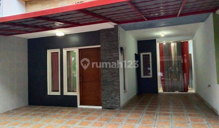 Rumah 3 Lantai Sudah Renovasi Semi Furnished Sertifikat Hak Milik Jl Flamboyan 3 Jati Asih Bekasi 2