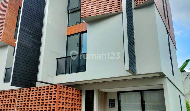 Rumah 3 Lantai Model Skandinavian Di Dekat Akses Tol Pondok Ranji 2