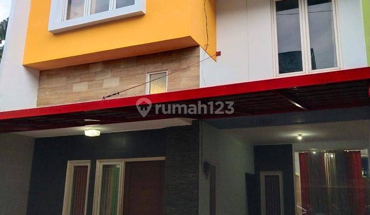 Rumah 2,5 Lantai lokasi Strategis Dekat Pintu Tol Jati Warna  2