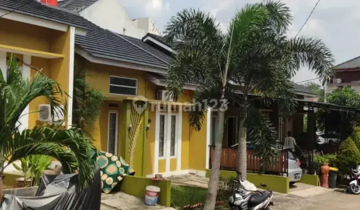 Rumah modern 2 lantai dijual strategis dekat toll jatimakmur 3