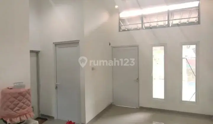Rumah minimalis strategis bebas banjir di jatiranggon 5