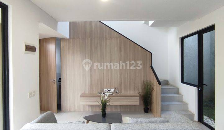 Rumah 2 lantai desain scandinavian strategis di Bintaro  6