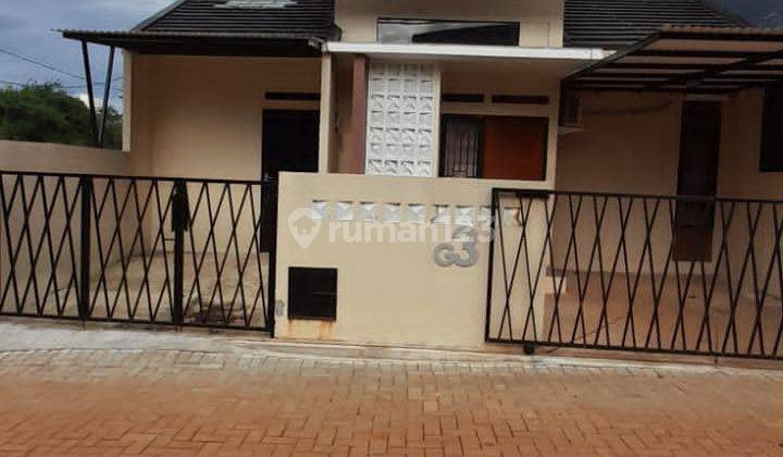Rumah siap huni minimalis asri dan nyaman strategis di Parung 2