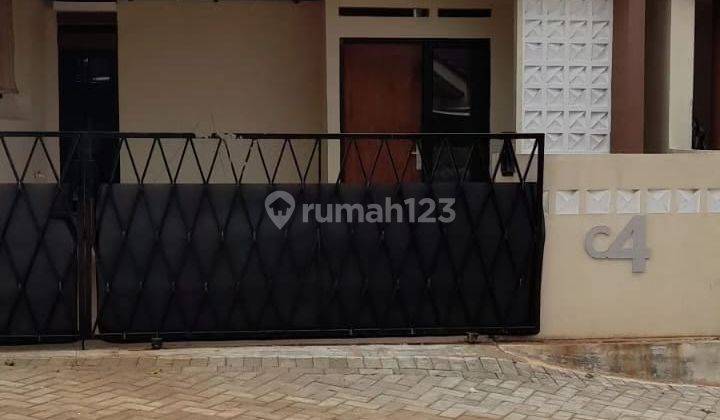 Rumah siap huni minimalis asri dan nyaman strategis di Parung 4