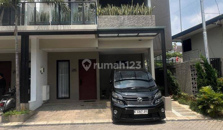 Townhouse Mewah 3 Lantai Exclusive Bintaro  2