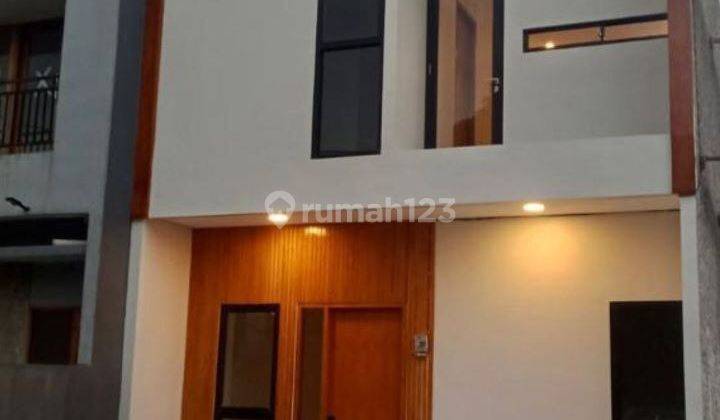 Rumah Modern Scandinavian Dekat Pintu Tol Ciputat 1